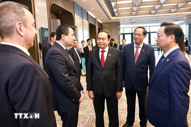 Uzbekistan sẵn sàng tăng cường hợp tác với Việt Nam thông qua các dự án cụ thể -0