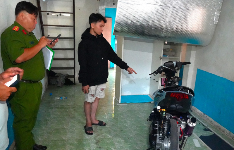 Công an Tiền Giang xử lý nghiêm tình trạng “độ chế” xe, tụ tập chạy lạng lách -0