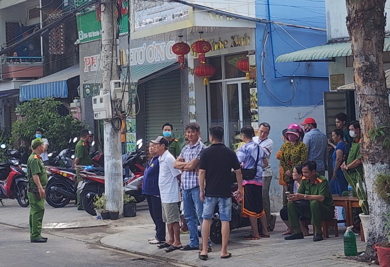 z6490015901812_2a03aaa748aa7969a86f415b9289209b.jpg -0