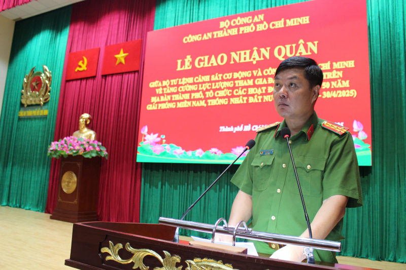 Tăng cường lực lượng Cảnh sát Cơ động cho Công an TP Hồ Chí Minh  -0