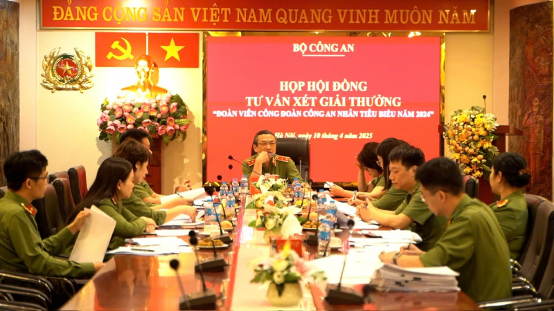Xét chọn 20 gương mặt đạt giải thưởng “Đoàn viên Công đoàn CAND tiêu biểu” năm 2024. -0