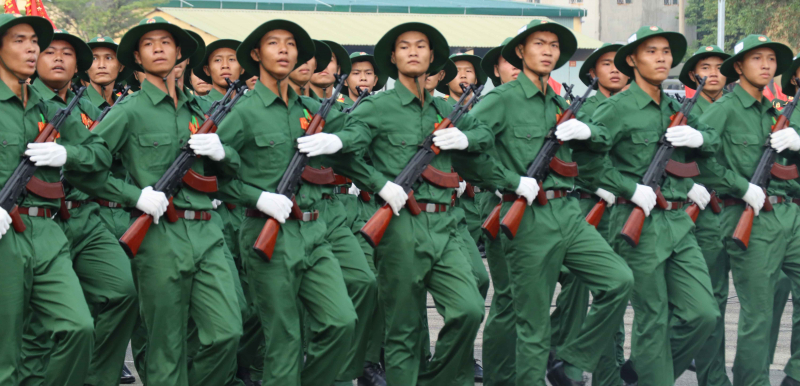 Hợp luyện các khối diễu binh, diễu hành trước Lễ kỷ niệm mừng Ngày non sông thống nhất  -0