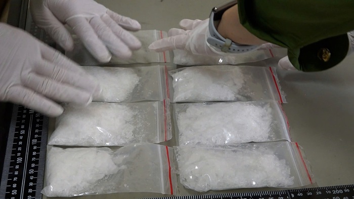 3 đối tượng phân nhỏ 0,5kg ma túy bán kiếm lời -0