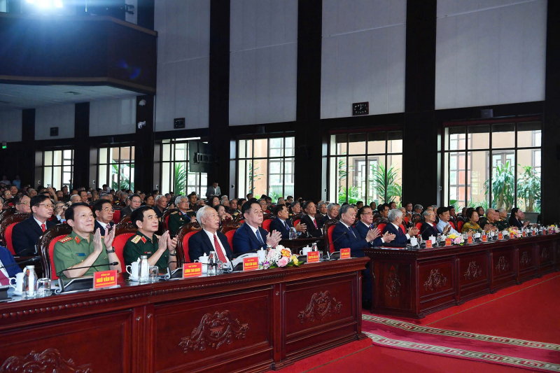 Hồi tưởng hào khí, thắp sáng niềm tin, xây dựng đất nước ngày càng hùng cường -0