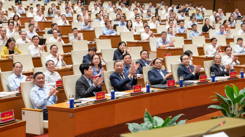 Thủ tướng: Lấy người dân làm trung tâm, không hy sinh an sinh xã hội để chạy theo tăng trưởng đơn thuần -0