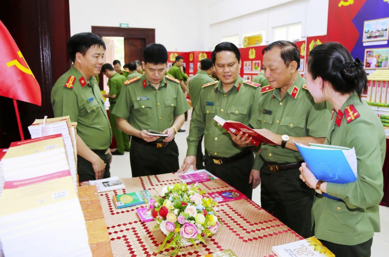 nghe3.jpg -0