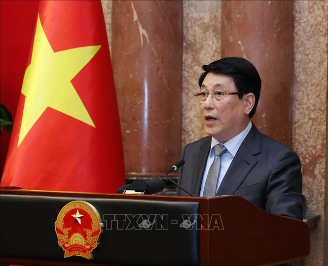 Chủ tịch nước Lương Cường gặp mặt các nhân vật trong chương trình 'Việc tử tế' -0