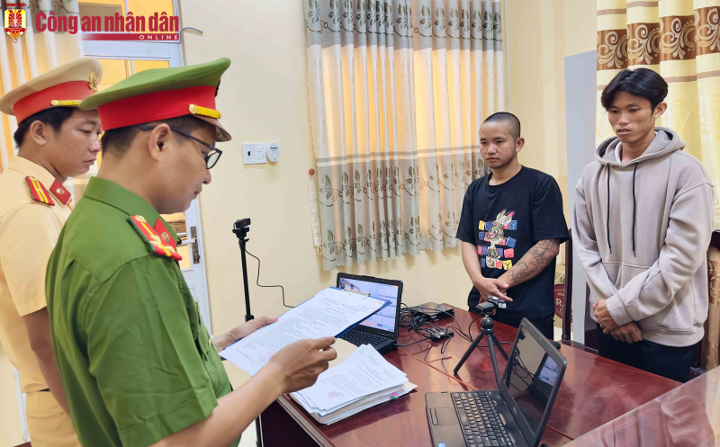 Khởi tố 2 đối tượng đua xe trái phép -0