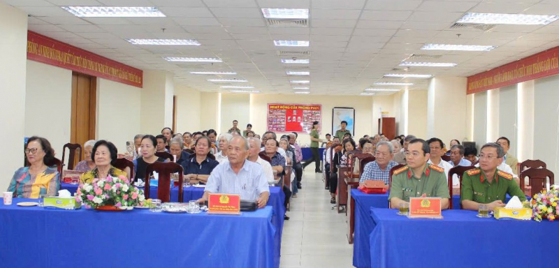 Lực lượng Điệp báo An ninh T4 họp mặt truyền thống nhân kỷ niệm 50 năm Ngày Giải phóng miền Nam -0