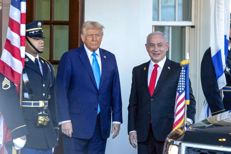 Chuyến đi nhiều ẩn số của ông Trump -0