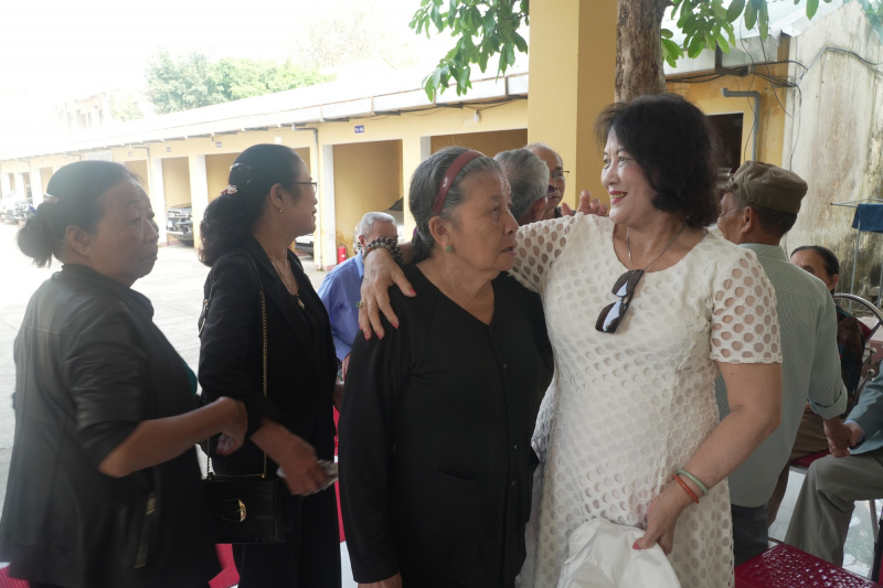 Xúc động buổi gặp mặt của người lính An ninh Tiểu đoàn 10 -0