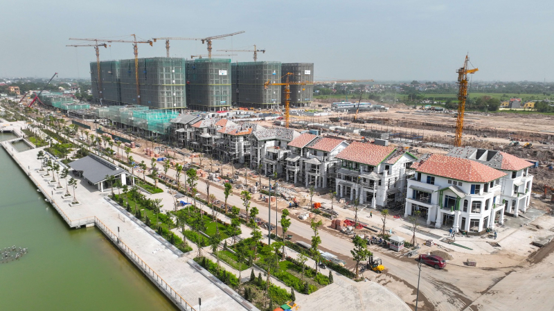 Hàng trăm tỷ đồng phủ xanh đô thị nghỉ dưỡng Sun Group tại Nam Hà Nội -0