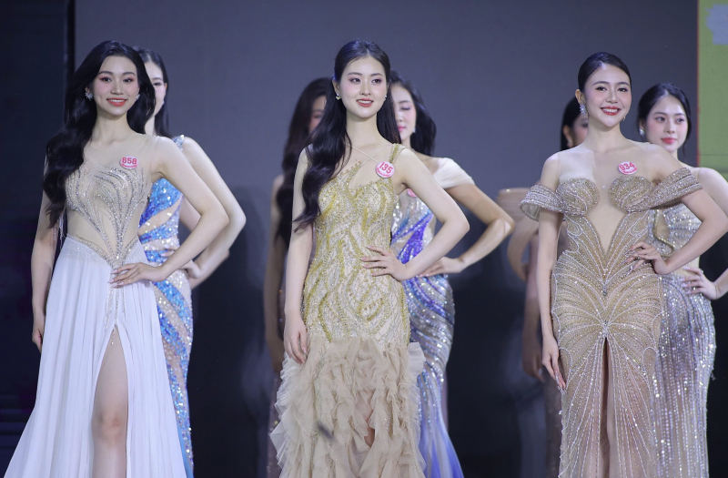 Chung khảo Hoa hậu Việt Nam 2024: Rực rỡ sắc màu văn hóa -0