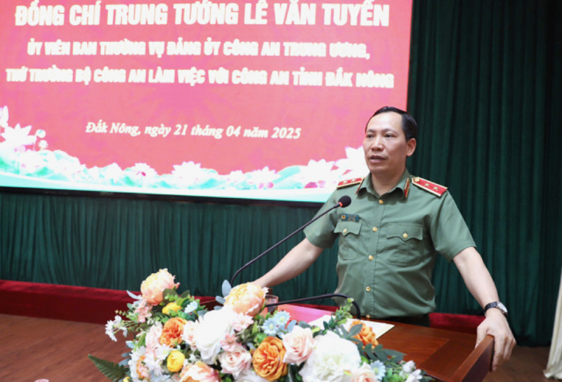 Thứ trưởng Lê Văn Tuyến biểu dương những kết quả nổi bật của Công an tỉnh Đắk Nông -0