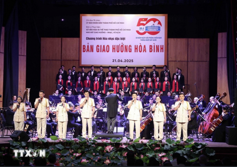 Tổng Bí thư Tô Lâm dự Chương trình hòa nhạc đặc biệt “ Bản giao hưởng hòa bình” -2
