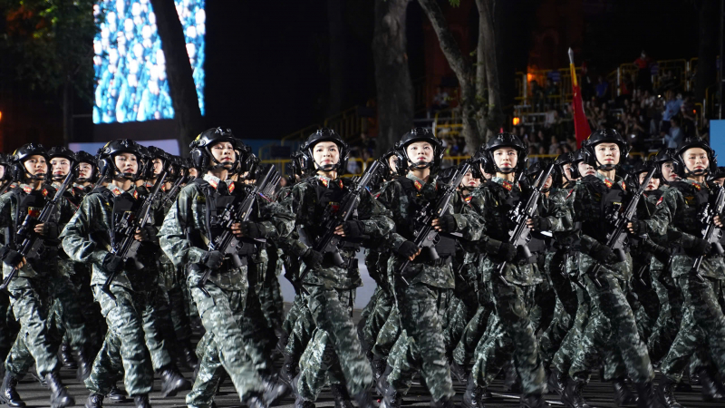 Đặc sắc hợp luyện diễu binh, diễu hành kỷ niệm 50 năm Ngày Giải phóng miền Nam -1