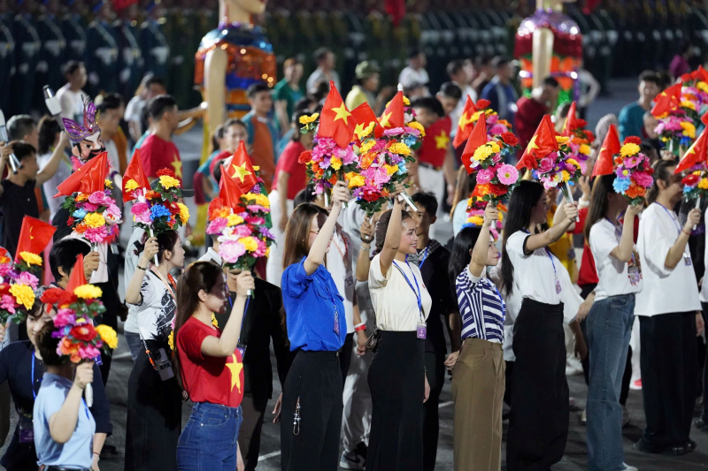 Đặc sắc hợp luyện diễu binh, diễu hành kỷ niệm 50 năm Ngày Giải phóng miền Nam -2