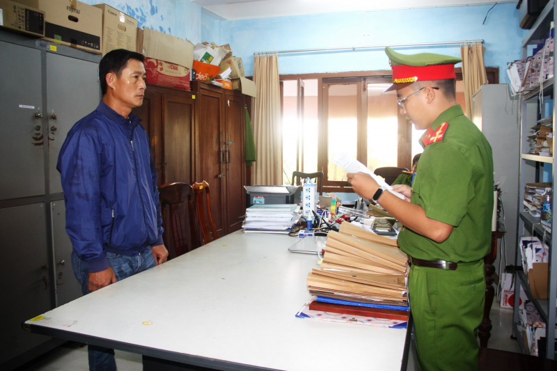 Khởi tố thêm 5 bị can trong vụ án tham ô tiền tỷ tại một xã miền núi ở Phú Yên  -0