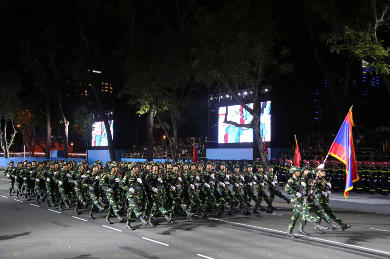 Đặc sắc hợp luyện diễu binh, diễu hành kỷ niệm 50 năm Ngày Giải phóng miền Nam -1