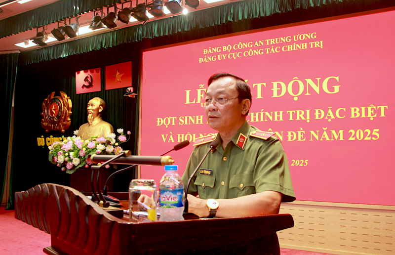 Phát động đợt sinh hoạt chính trị đặc biệt trong Đảng bộ Cục Công tác chính trị -0