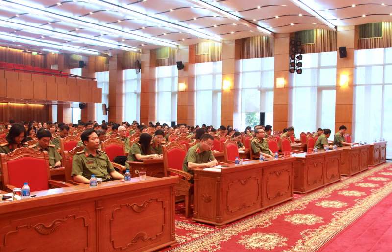 Phát động đợt sinh hoạt chính trị đặc biệt trong Đảng bộ Cục Công tác chính trị -0