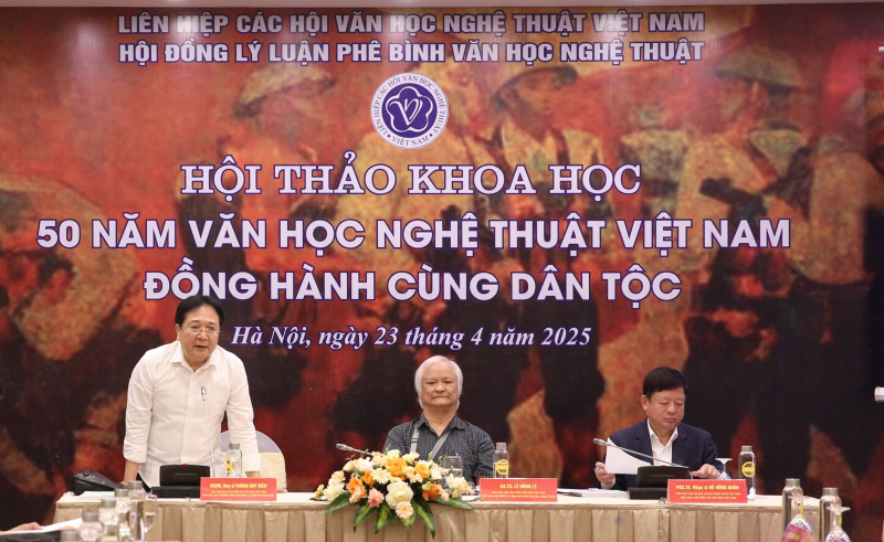 Hội thảo khoa học toàn quốc “50 năm văn học nghệ thuật Việt Nam đồng hành cùng dân tộc” -0