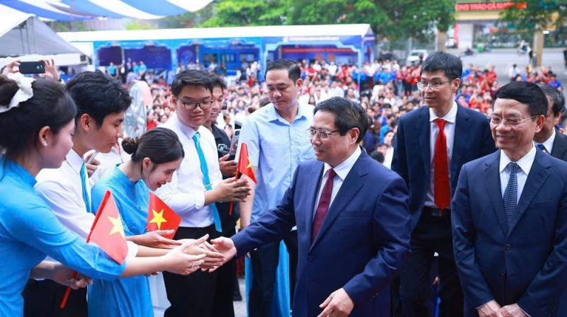 Thủ tướng Chính phủ phát động phong trào thi đua “Cả nước thi đua đổi mới sáng tạo và chuyển đổi số” -0