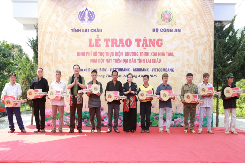 Dựng mái ấm giữa đại ngàn – Hành trình yêu thương của người lính Công an -0