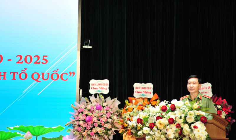 Xuất hiện nhiều tập thể, cá nhân điển hình tiên tiến với thành tích xuất sắc, nổi bật -0