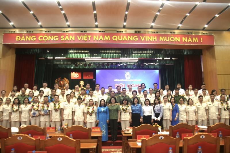 Biểu dương 20 tập thể, 80 cá nhân điển hỉnh tiên tiến trong Công đoàn CAND giai đoạn 2020-2025 -1