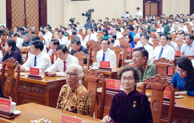 Kiên Giang kỷ niệm 50 năm Ngày Giải phóng miền Nam, thống nhất đất nước -2