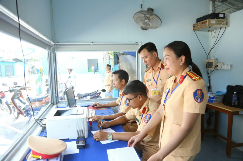 Công an Tiền Giang lần đầu tiên tổ chức kỳ thi sát hạch lái xe hạng A1 -0
