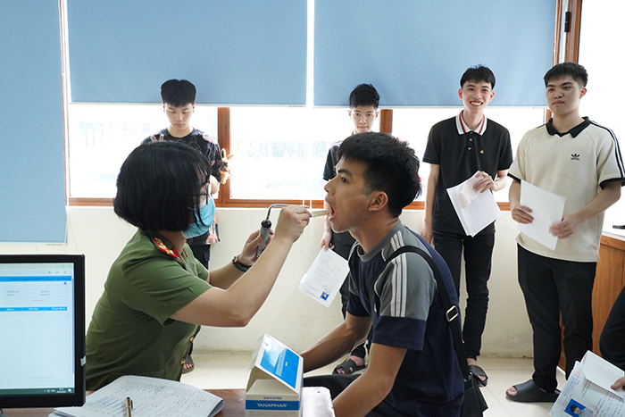 Công an tỉnh Hà Giang tổ chức khám sức khỏe tuyển sinh CAND năm 2025 -1