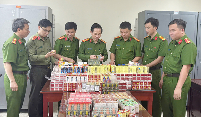 Lãnh đạo Bộ Công an gửi Thư khen Công an Thanh Hóa về thành tích đấu tranh, triệt phá đường dây thuốc giả -0