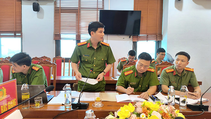 Công an Bắc Giang tổ chức Hội nghị lấy ý kiến đóng góp vào các dự thảo Luật do Bộ Công an chủ trì soạn thảo -1