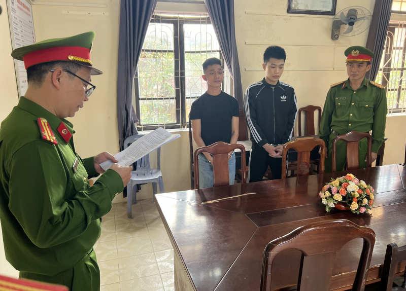 Làm rõ 2 đối tượng đánh người ở quán nhậu nhập viện cấp cứu -0