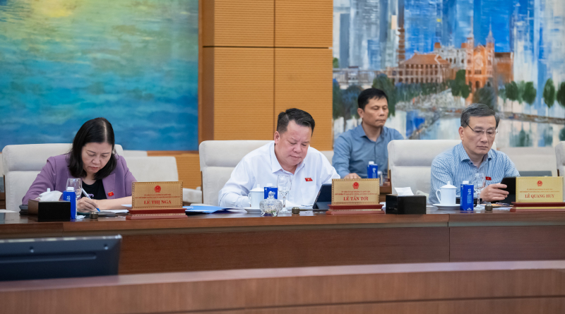 Tổ chức hệ thống Tòa án 3 cấp, chuyển các TAND sơ thẩm chuyên biệt thành các Tòa chuyên trách -0