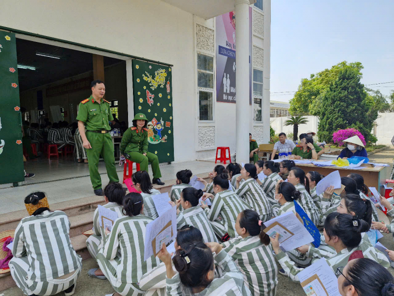 “Ngày đặc xá” – Khi cánh cửa cuộc đời mở lại -0