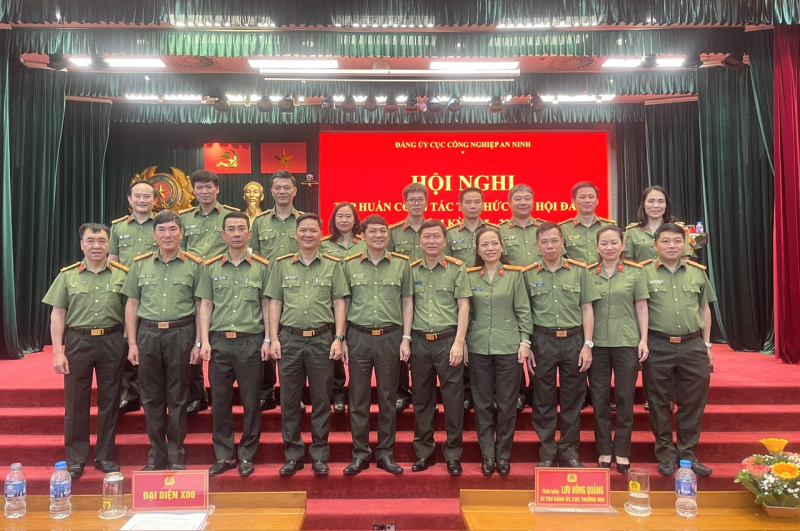 Đảng bộ Cục Công nghiệp an ninh tập huấn công tác tổ chức Đại hội Đảng các cấp nhiệm kỳ 2025 - 2030 -0