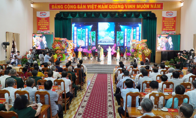 Cà Mau tổ chức họp mặt kỷ niệm 50 năm Ngày Giải phóng miền Nam, thống nhất đất nước  -0