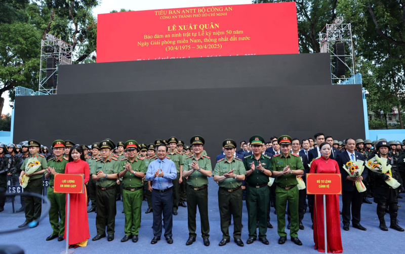 Thứ trưởng Phạm Thế Tùng phát lệnh xuất quân bảo đảm ANTT Đại lễ 30/4 -2