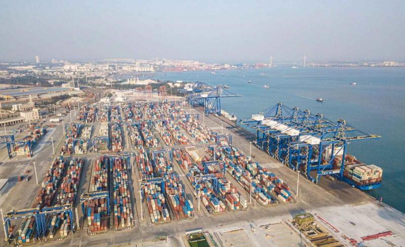 Toan tính chiến lược trong cơn sóng thương mại toàn cầu -0