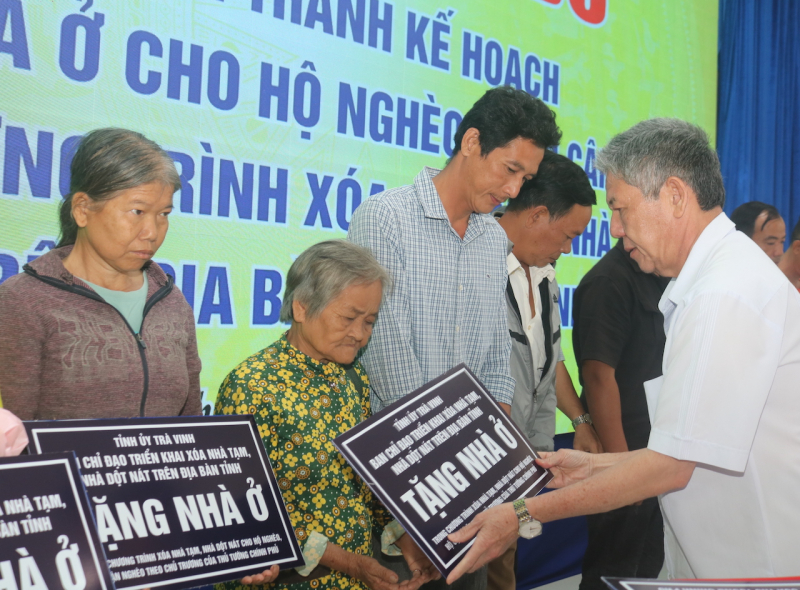 Trà Vinh hoàn thành việc xóa nhà tạm, nhà dột nát trước ngày 30/4 -0