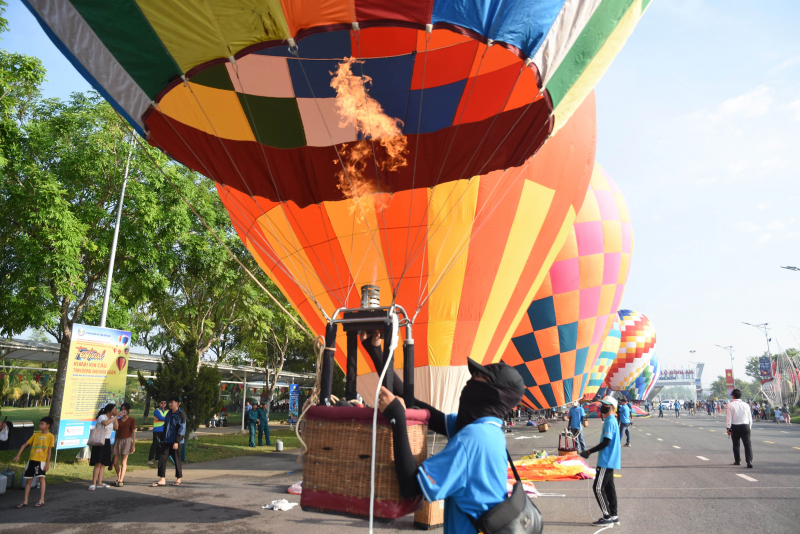 Đồng Nai tổ chức Festival Khinh khí cầu mừng ngày non sông thống nhất  -0