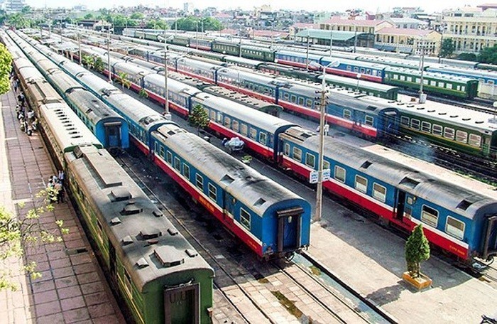 Tàu hỏa và xe khách vẫn còn ghế trống dịp 30/4 và 1/5 -0