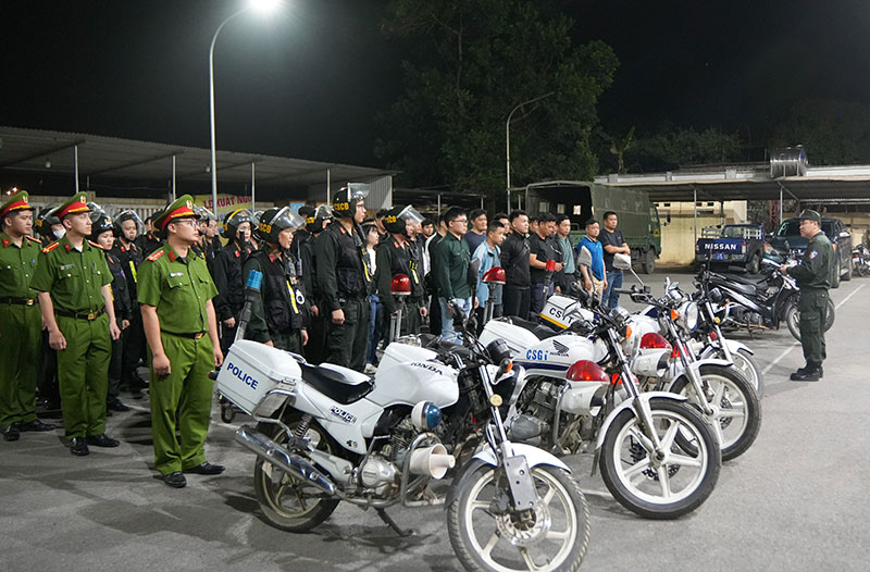 Xử lý nghiêm thanh thiếu niên tụ tập, điều khiển xe máy gây mất trật tự an toàn giao thông -0