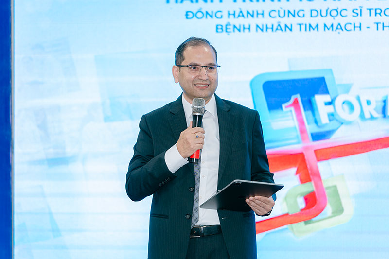 FPT Long Châu hợp tác chiến lược cùng AstraZeneca Việt Nam -0