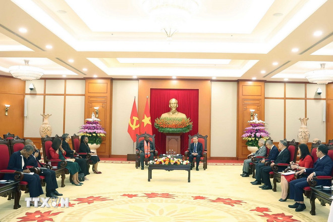 Tổng Bí thư Tô Lâm tiếp Tổng Thư ký Đảng Mặt trận giải phóng Mozambique -0