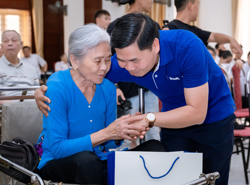 Vinamilk tri ân những người đã viết nên bản hùng ca ngày đại thắng -0