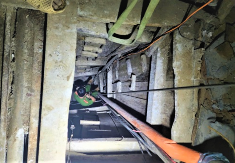 Khởi tố đối tượng dùng chất độc Xyanua để khai thác vàng trái phép -0